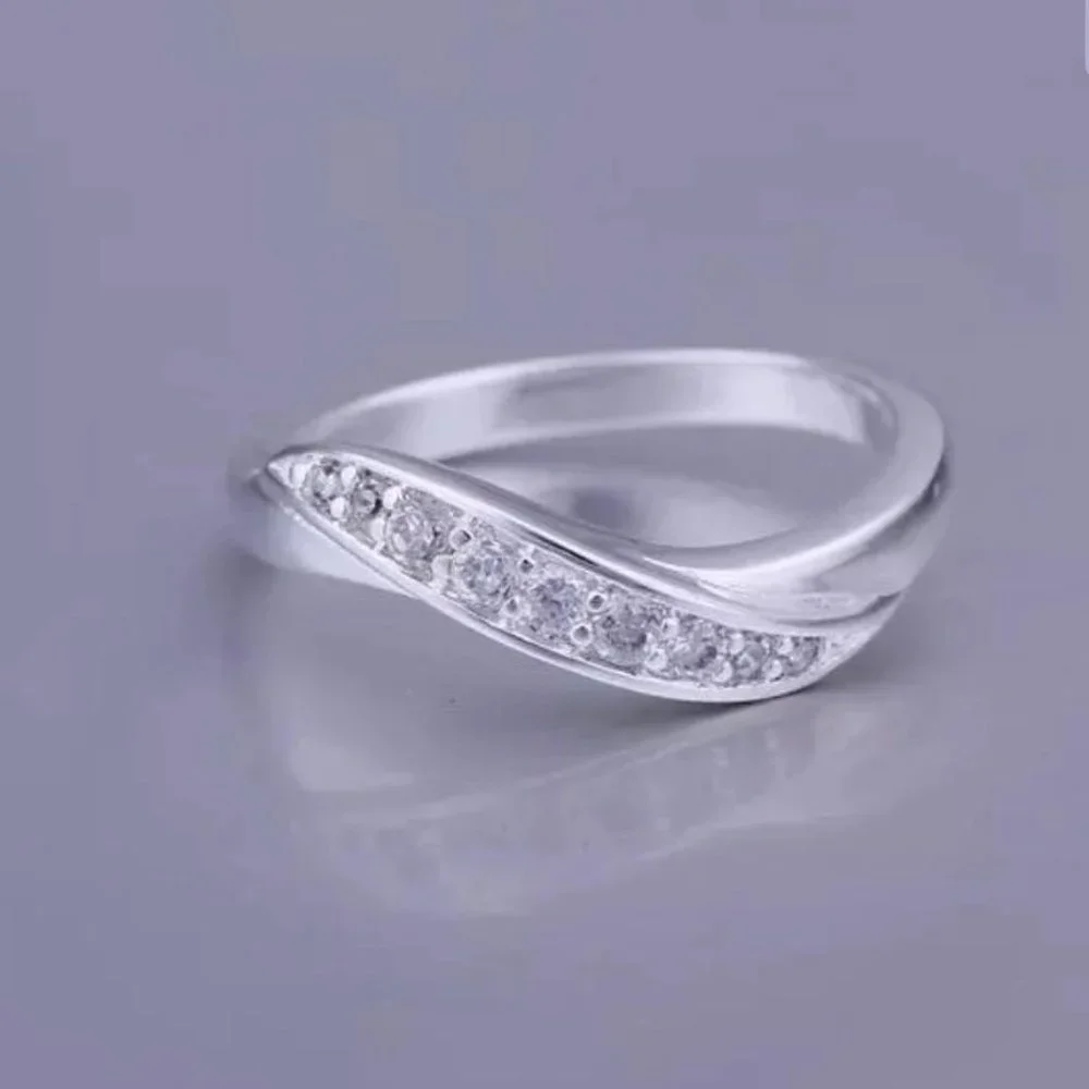 Fashion 925 Silver Crystals Ring